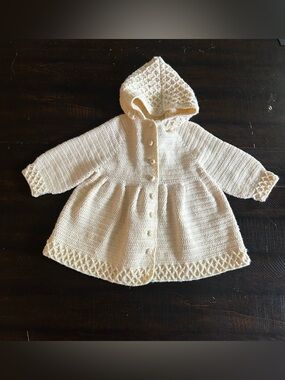 Handmade Hooded Crochet Baby Hooded Matinee Coat Size 2T / 3T.